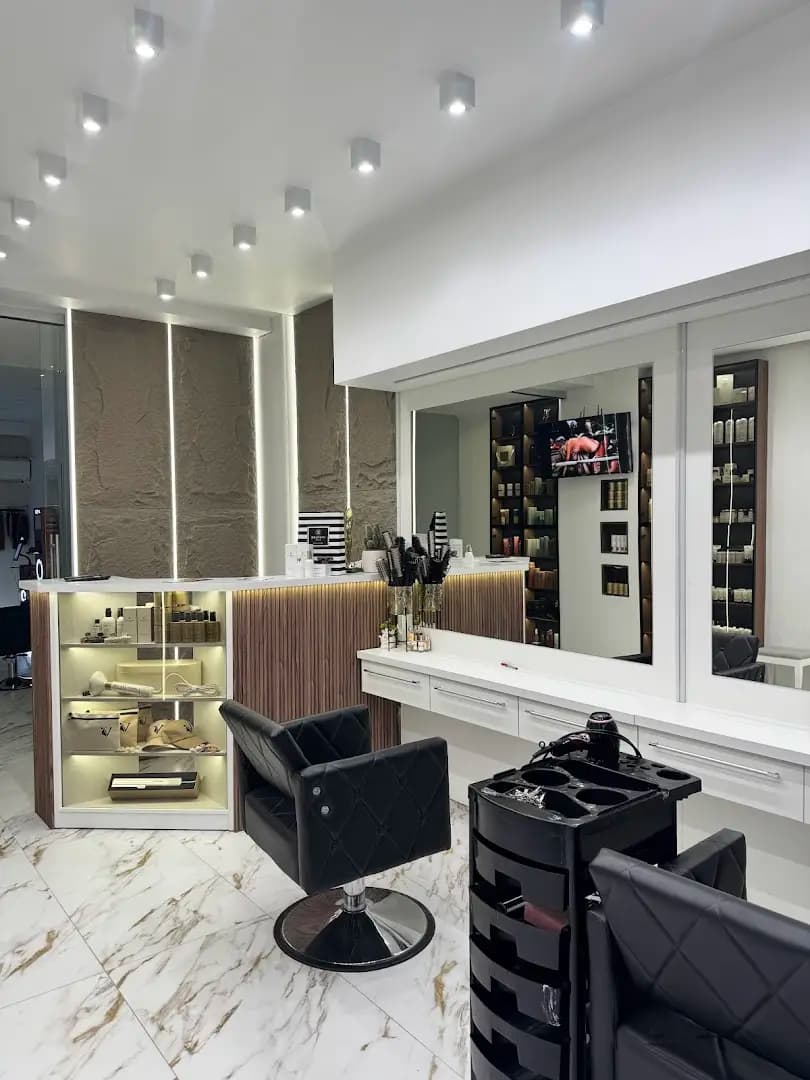 Salon Vela