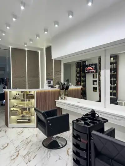 Salon Vela