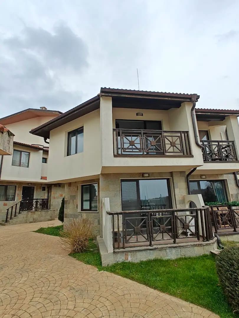 Dream Villa in Imperial Heights Villas