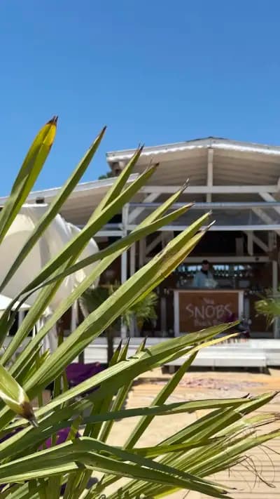 Sea Snobs Beach Bar