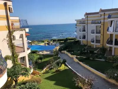 Apartments in Complex Panorama
