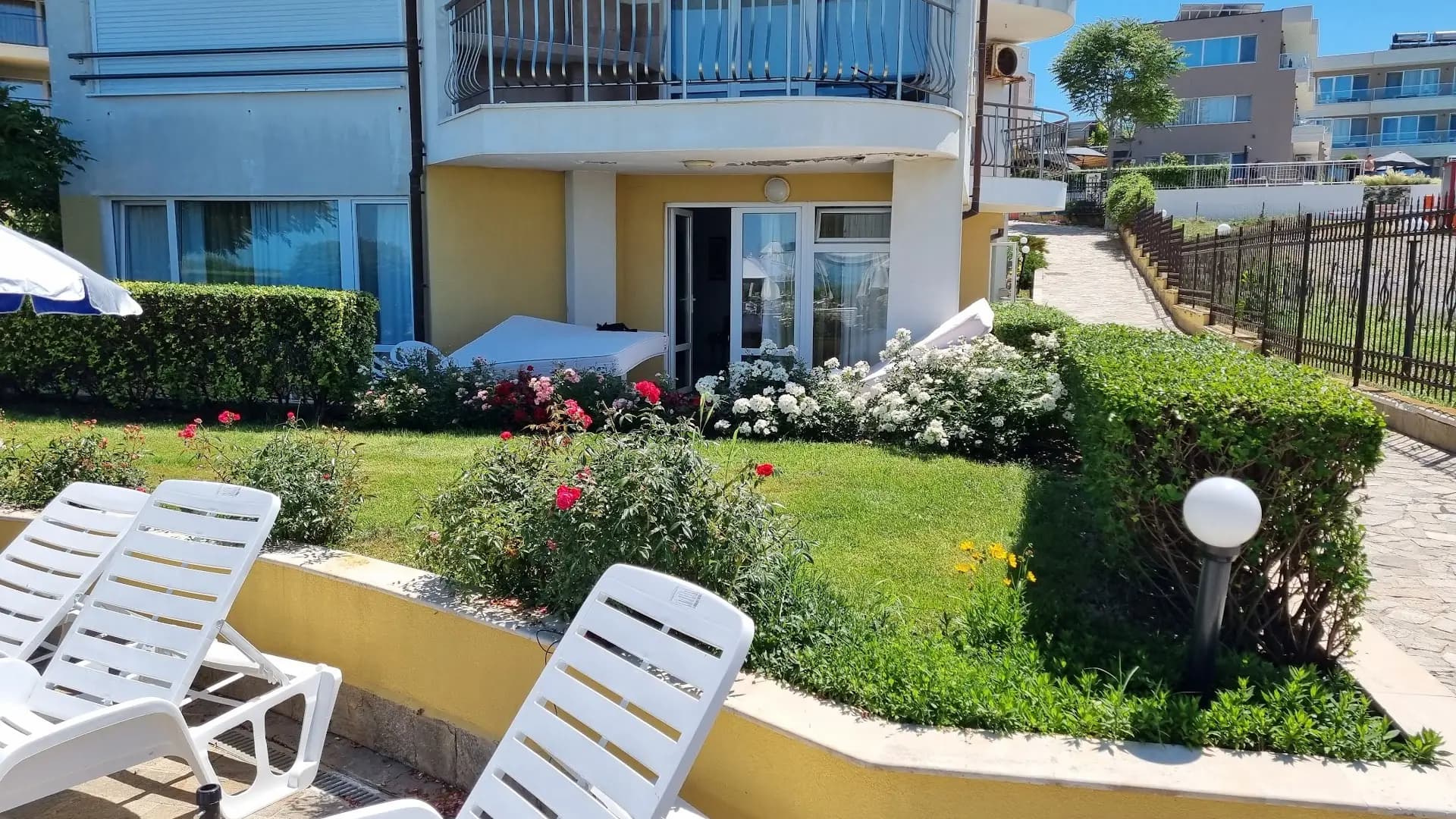Apartments in Complex Panorama