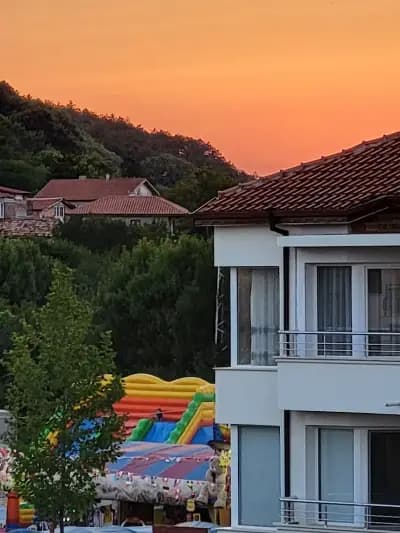 Апартхотел Аникси