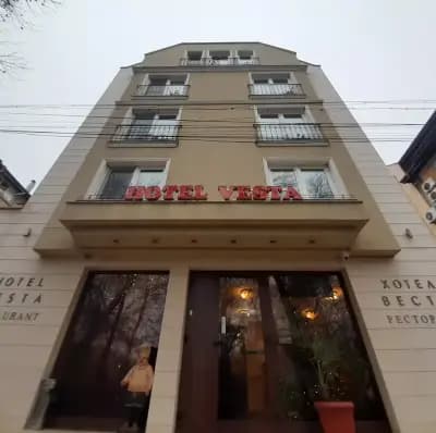 Хотел Веста