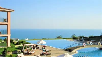Sea View & infinity pool apartments in Kaliakria resort