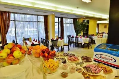 Хотел Нобел