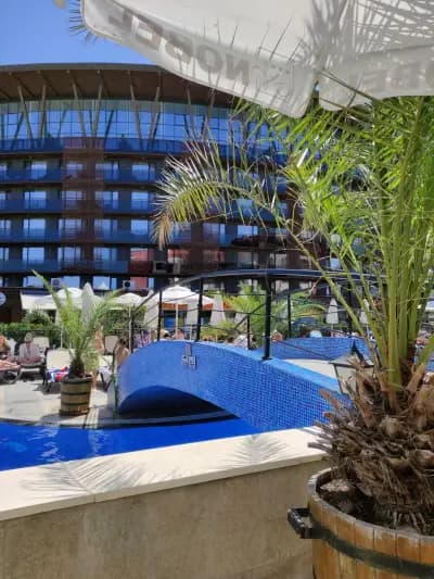 Хотел Нобел