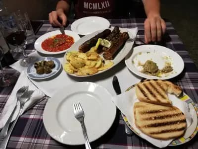 Семеен Ресторант "Майстора"