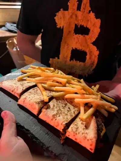 Биткойн Бар - Bitcoin Bar - BTC Bar & Dinner