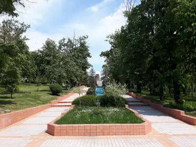 Парк "Пещера"