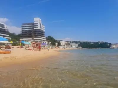 Verdi Beach