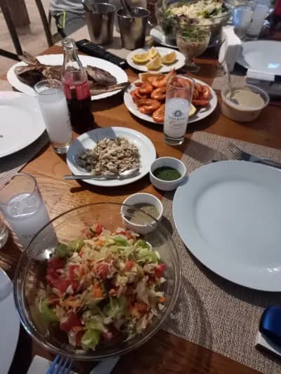 Restaurant & Garden Lucky Family