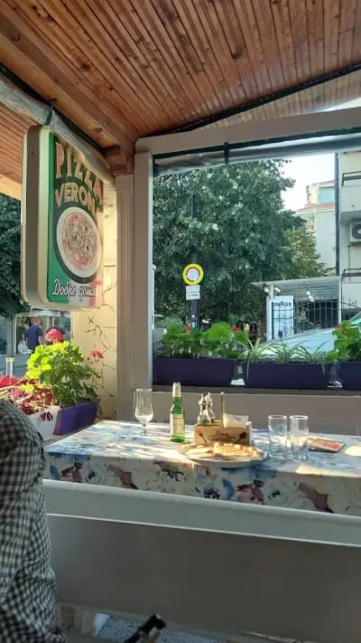 Pizza Verona