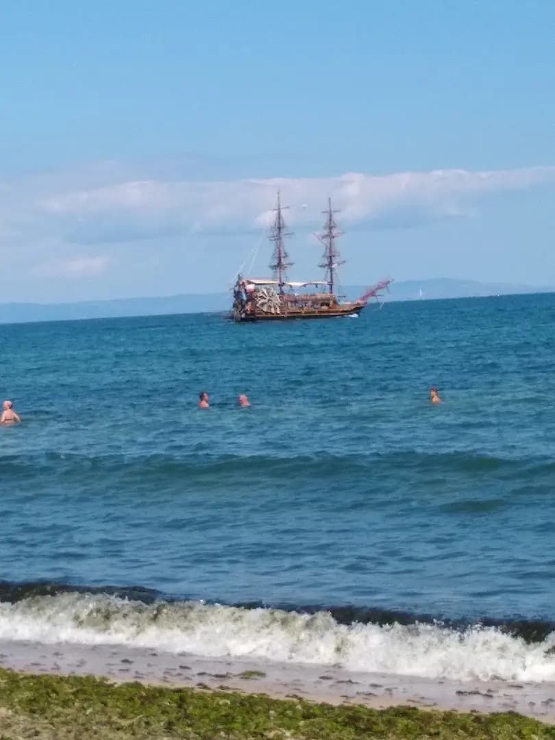 Плаж „Харманите“