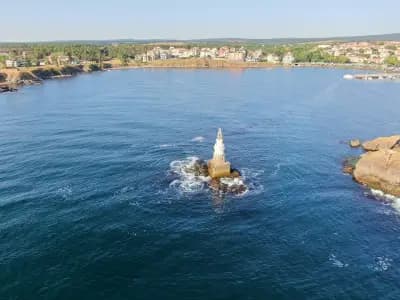 Морски фар Ахтопол