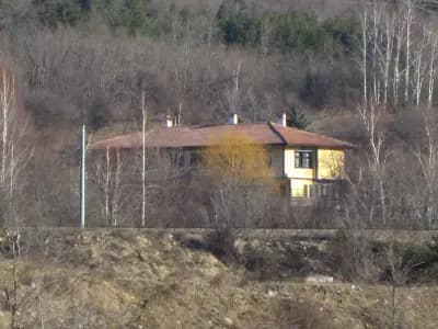 Парк "Никола Ценов"