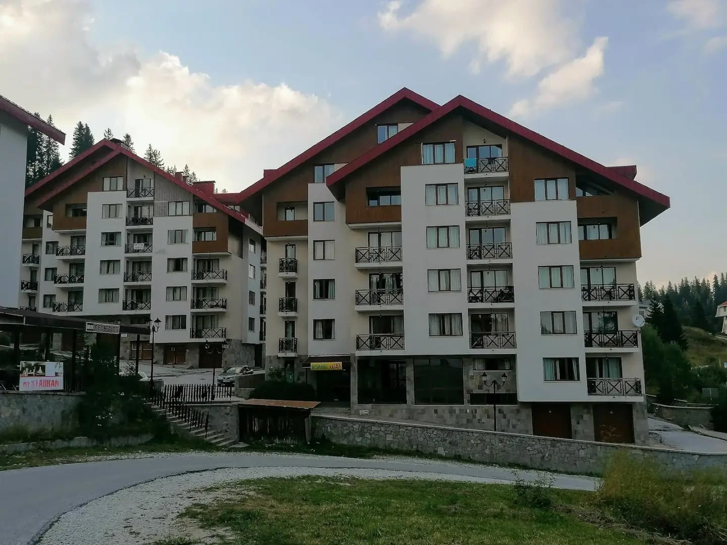 Апартамент в Лъки СПА Комплекс