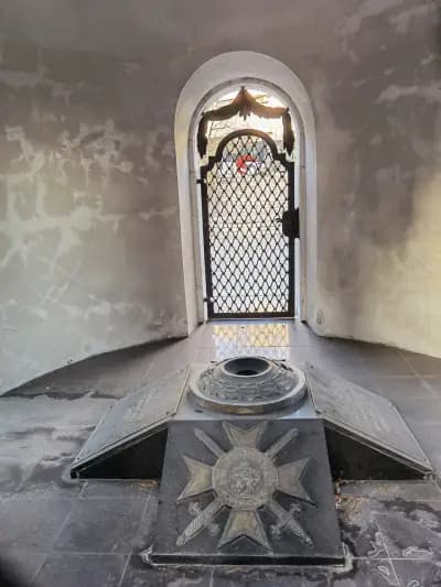 Паметник „Майка България“