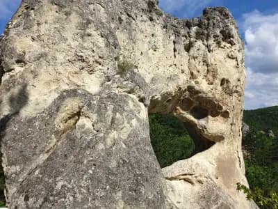 Осмарски скални манастири