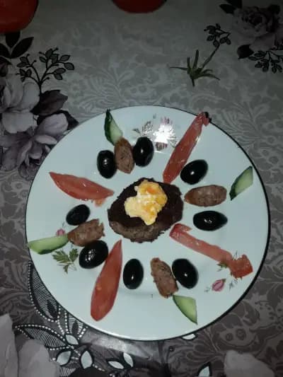 Томи Дружба