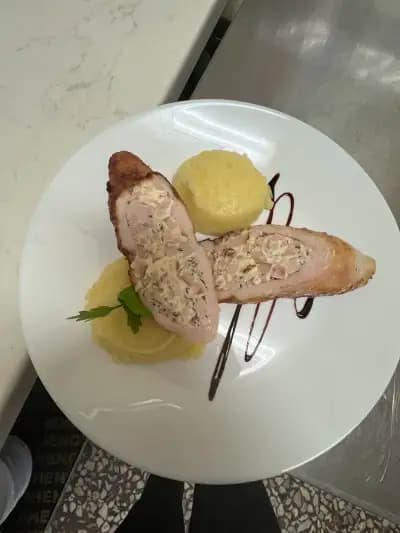 Ресторант Голеж