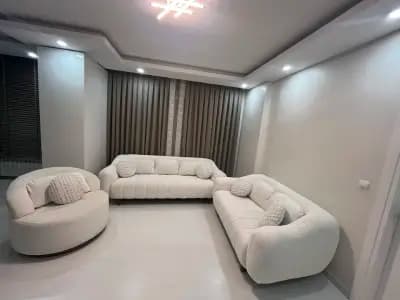Мебелен магазин Comfy Home