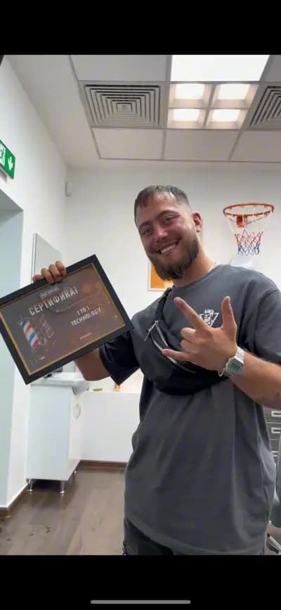 Cactus Barber | Бръснарски салон | Мъжко и детско подстригване | Оформяне на брада гр. Ямбол