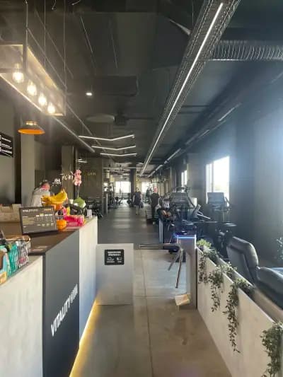 Фитнес център Vitality Gym