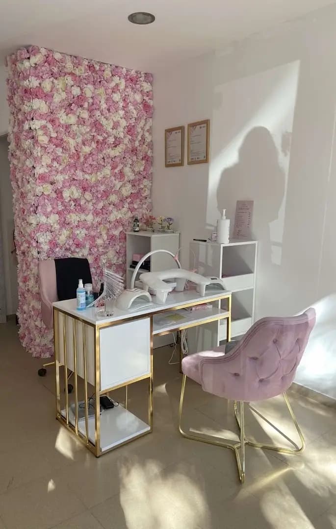 Nails Art Studio
