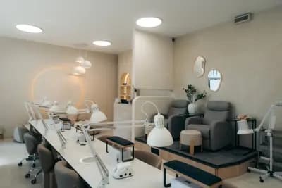Bella Beauty House