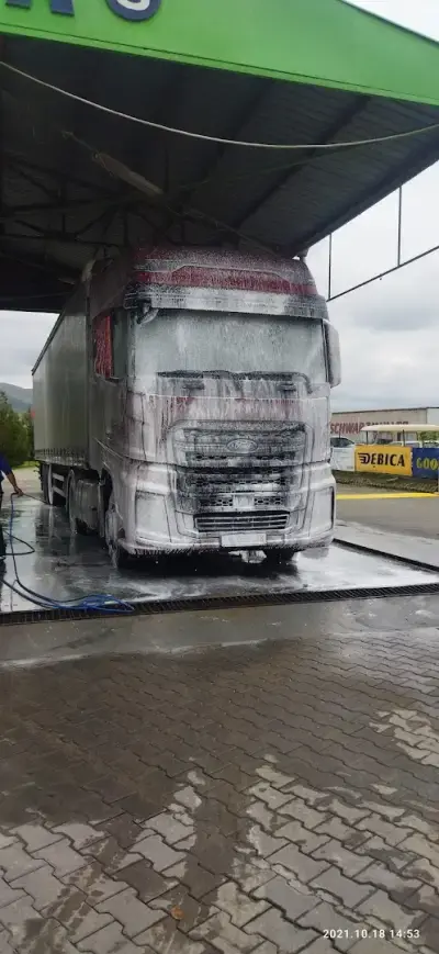 Авто център "Юлия Прес"