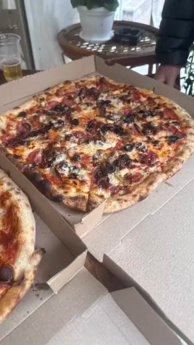 Pizza Alanita