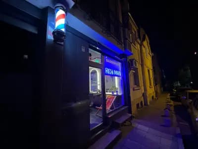 Top Barbershop RICH MAN