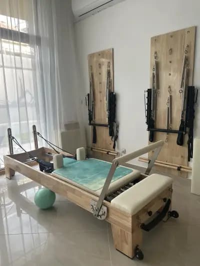 PL - Physiotherapy & Pilates Reformer Studio
