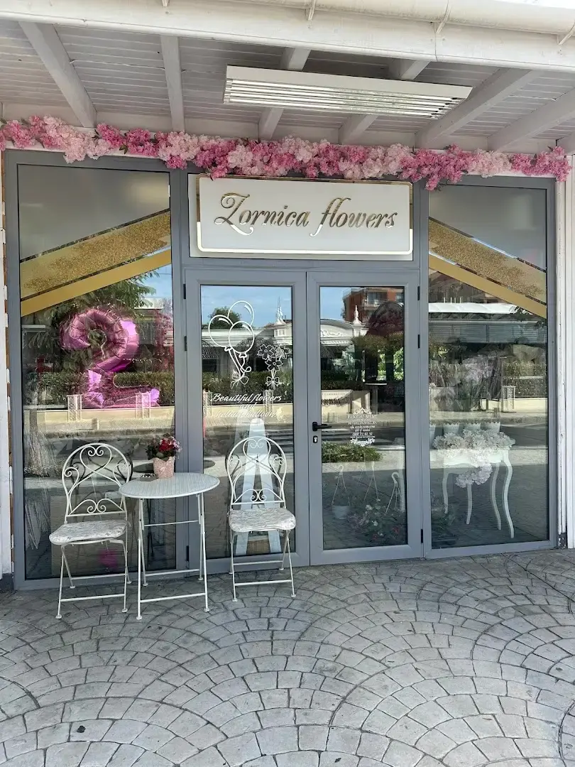 Цветя Зорница Слънчев бряг / Zornica Flowers Sunny Beach