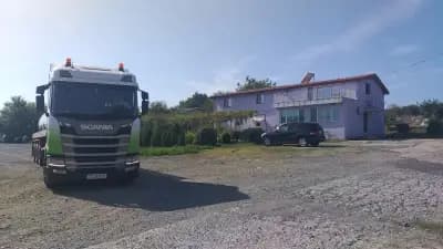 ЙОНАС ООД - Сервиз и автомивка за камиони . YONAS ltd Tank cleaning and Truck service.