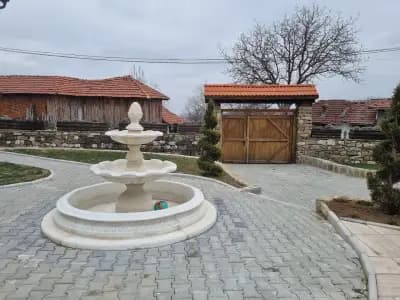Къкрина Хилс