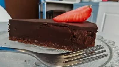 Сладкарничка За Чиста Съвест (Сурови Веган Изкушения)