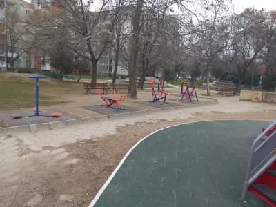 Парк „Майка и дете“