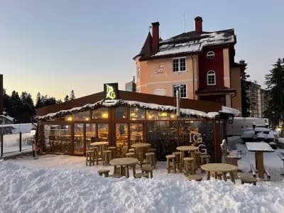Zig Zag Après-ski bar