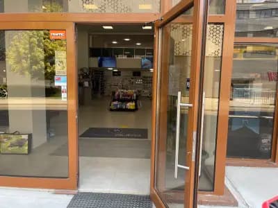 BESTAUTO - Пловдив: Гумени и мокетни стелки за багажник , ветробрани, тунинг брони, брезент за кола, ксенон крушки,