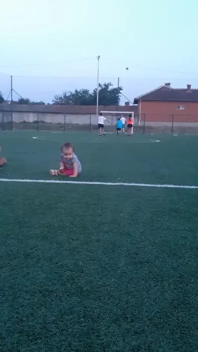 Стадион ЦОНЕВО