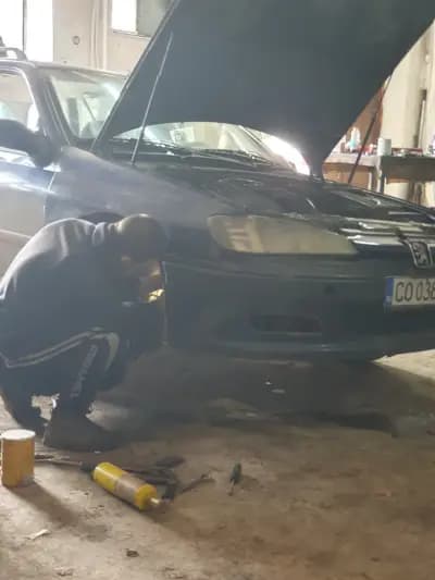 Магазин за авточасти и сервиз