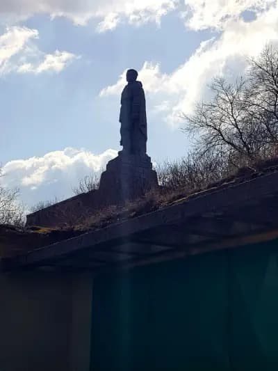 Алея на космонавтите
