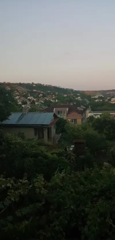 Guest housse spiro near botanik garden