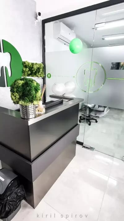 СПИРОВИ ДЕНТАЛНИ УСЛУГИ spirovi dental services