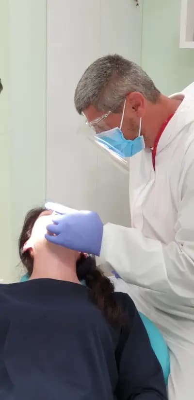 Стоматолог Кърджали - VM DENTAL CENTER