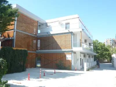 Del Sol Apartments