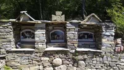 Семеен Хотел Елири