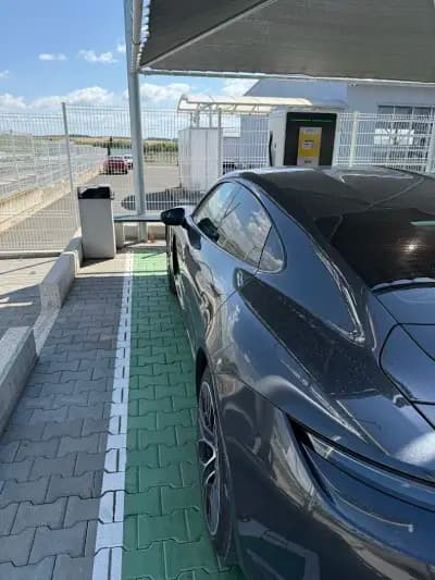 Станция за зареждане Fines